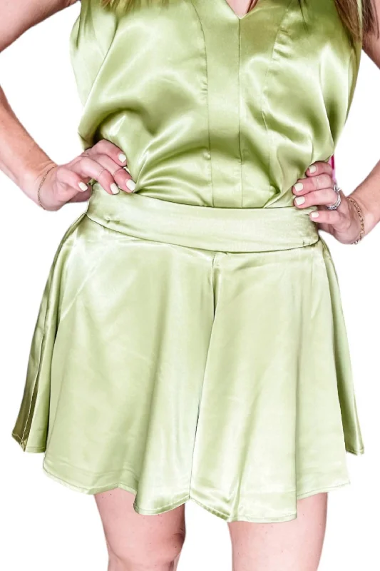 Hurry In Lulu Shorts In Kiwi