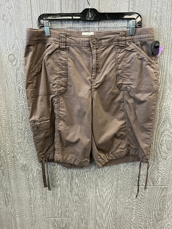 Shorts By St Johns Bay In Brown, Size: Xl