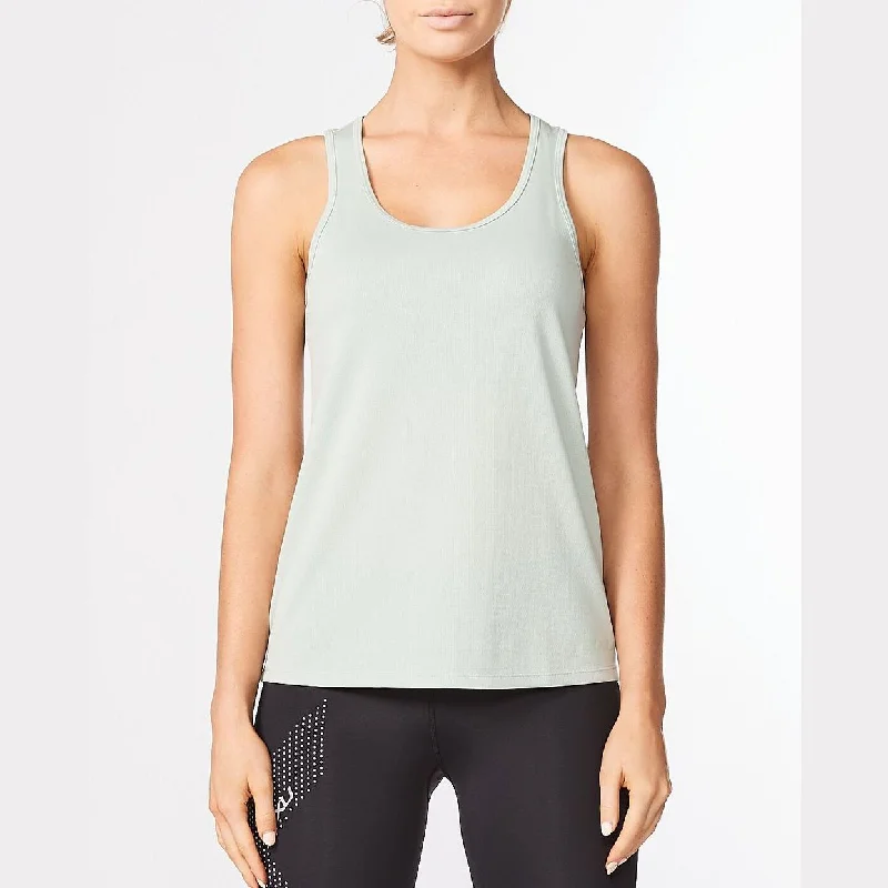 Great Bargains 2XU Aero Singlet Womens