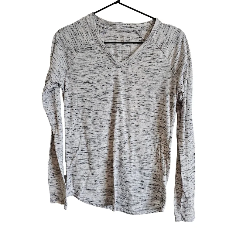 Act Now BCG Womens Sz M Long Sleeve V Neck T Shirt Light Heather Gray