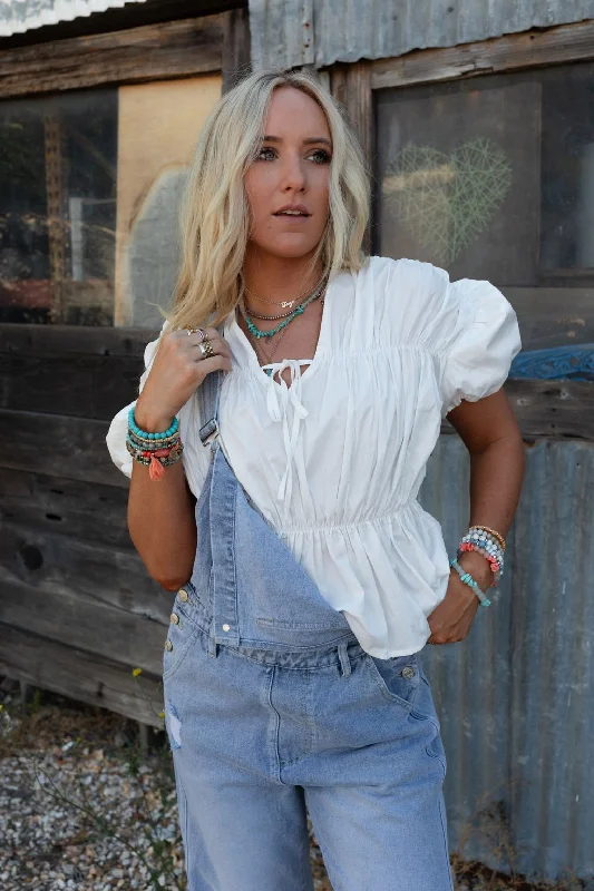 Price Cut Prairie Vista Top - White