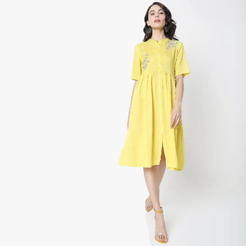 Price Rollback Regular Fit Embroidered Top