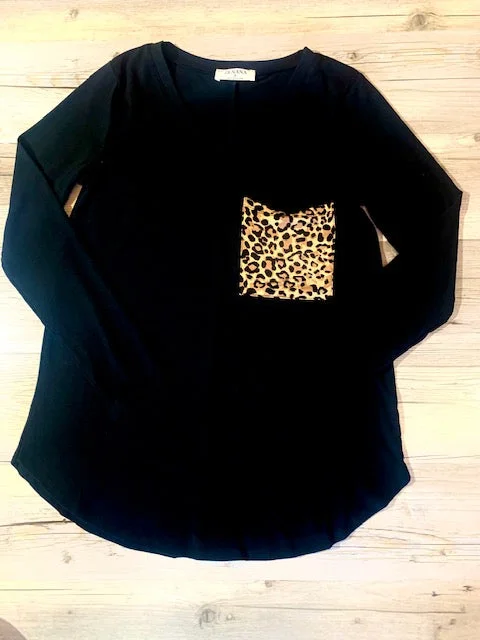 Big Discounts Leopard Pocket Curved Hem Top