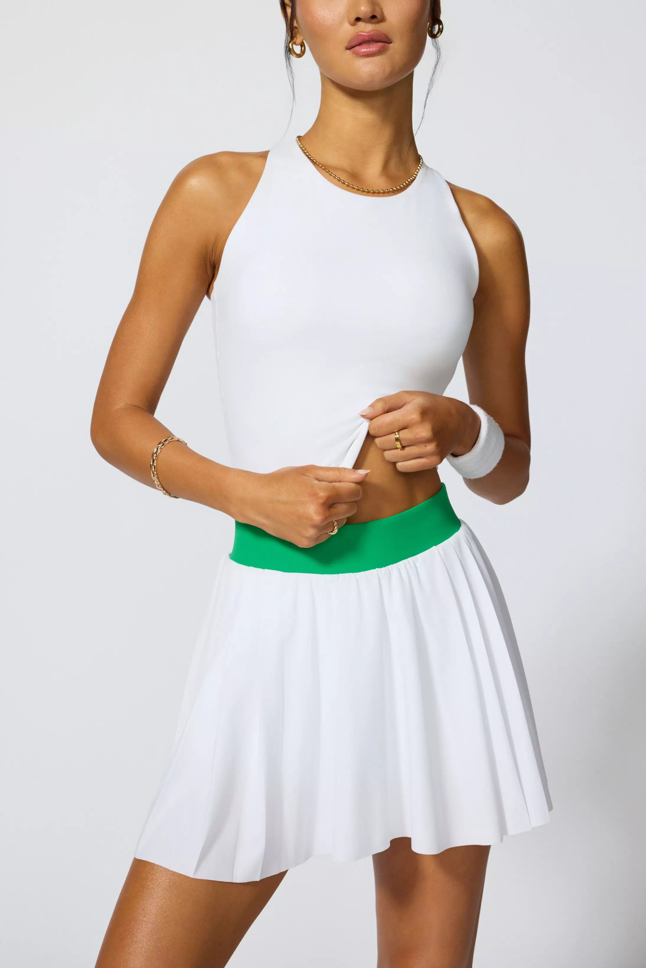 Today’s Deal Velocity Tank - White