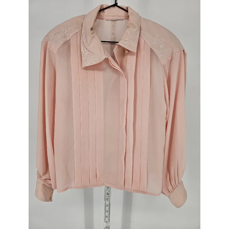 Deal of the Week Vintage 1960s womens Sz M Light Pink Long Sleeve Formal Dress Shirt Embroidered Deal of the Week Vintage 1960s womens Sz M Light Pink Long Sleeve Formal Dress Shirt Embroidered