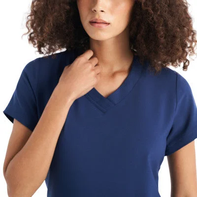 Super Deal White Cross CRFT Women's 3-Pocket V-Neck Scrub Top WT127